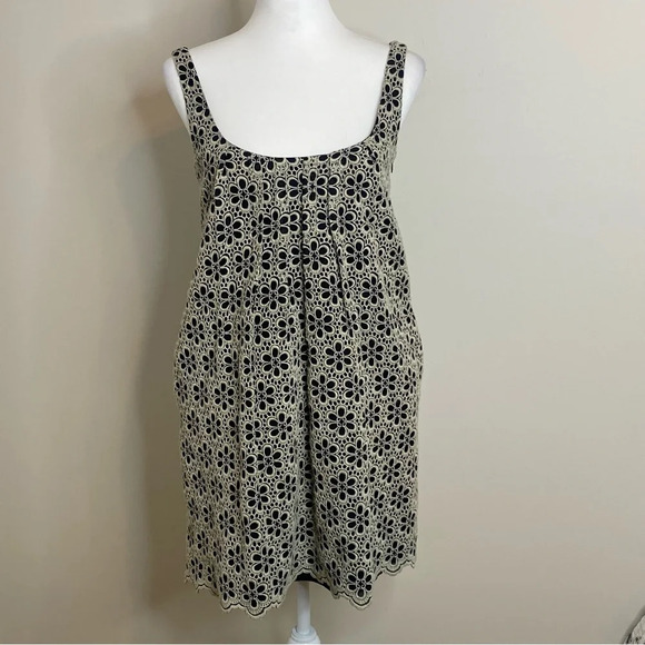 THREAD Social Embroidered Strap Midj Dress Pockets Overlay Black White Floral 0 - Picture 2 of 10
